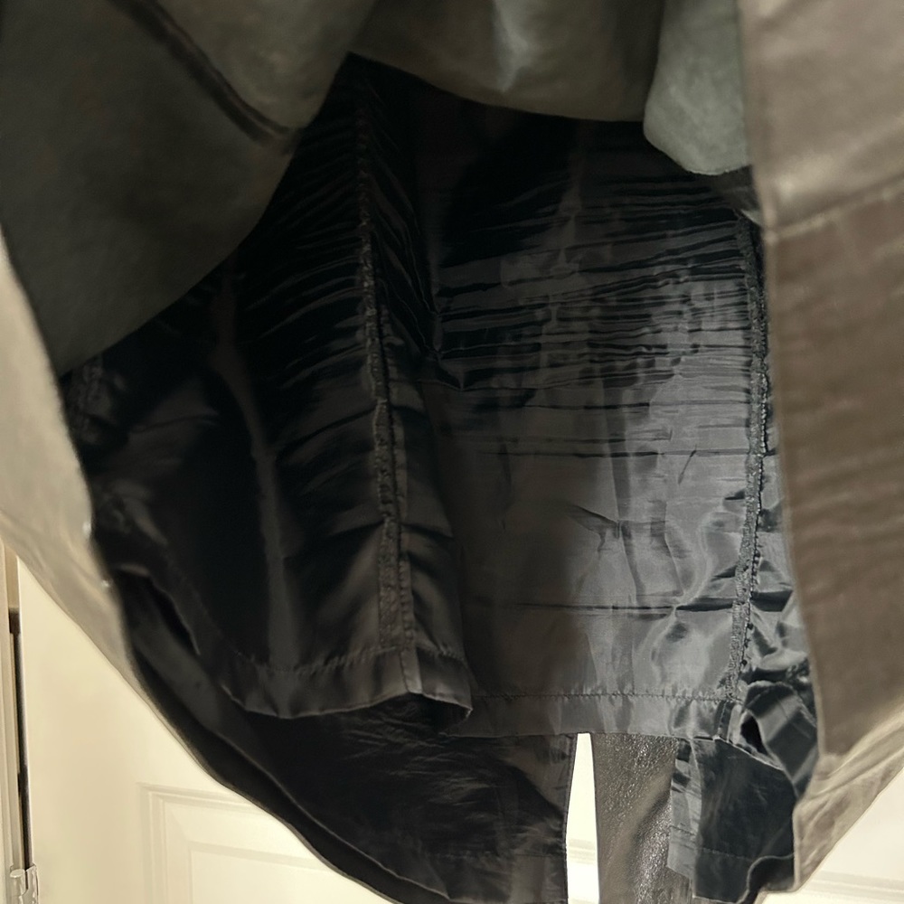 Liz Claiborne Rich Black Lambskin Leather Pencil Skirt - Picture 4 of 8